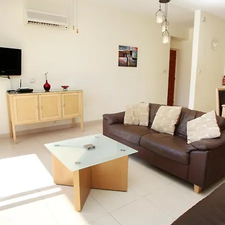 דירה Sirena Lighthouse 1, A Wonderful Sea View With Netflix Paphos